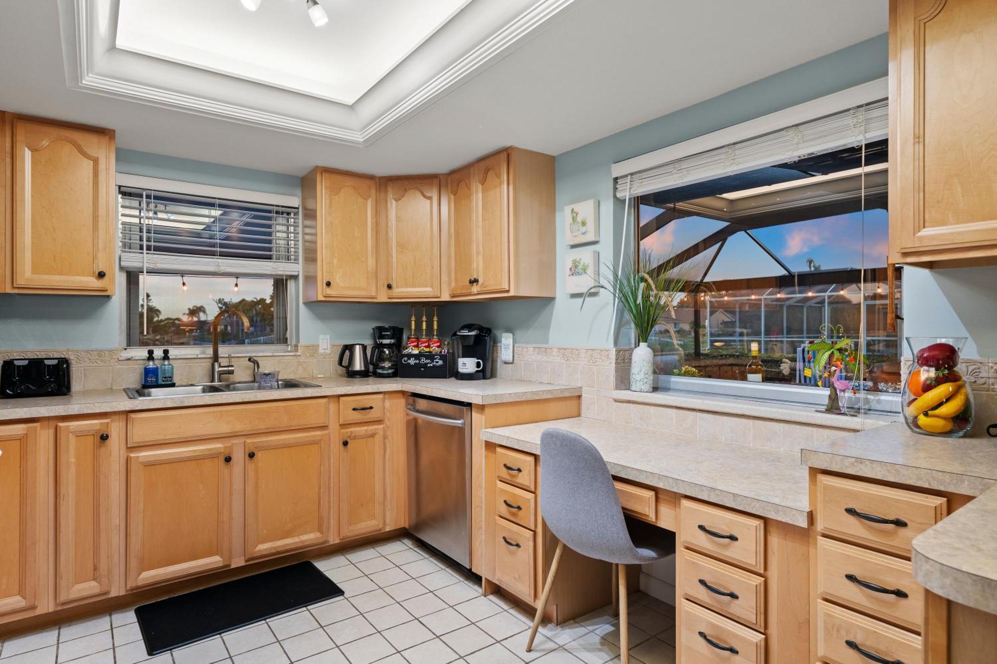 Serenity Waterfront Villa With King Suite, Private Pool, Great Lanai Enclosure And Long Water Views Cape Coral Bagian luar foto
