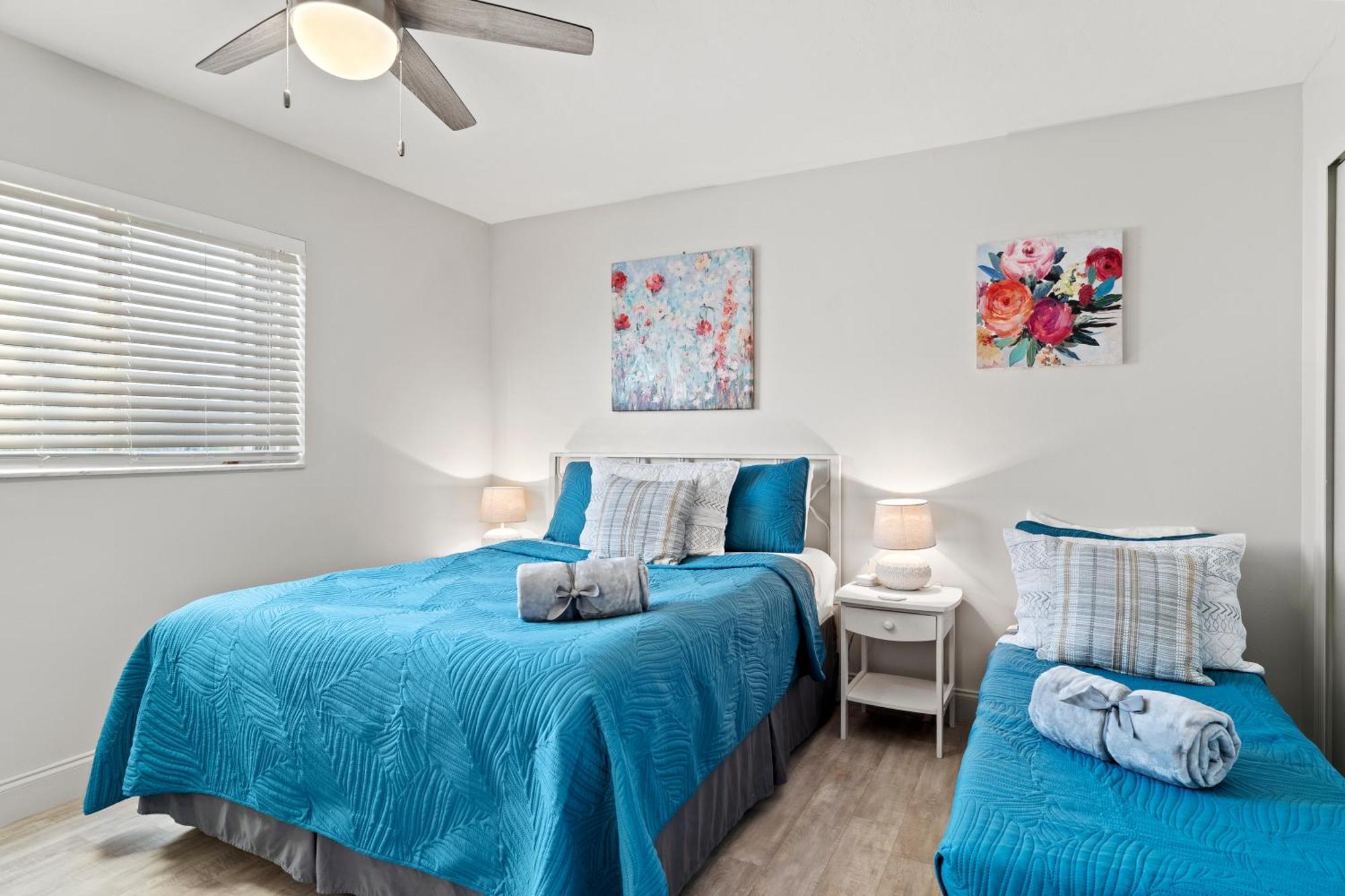 Serenity Waterfront Villa With King Suite, Private Pool, Great Lanai Enclosure And Long Water Views Cape Coral Bagian luar foto