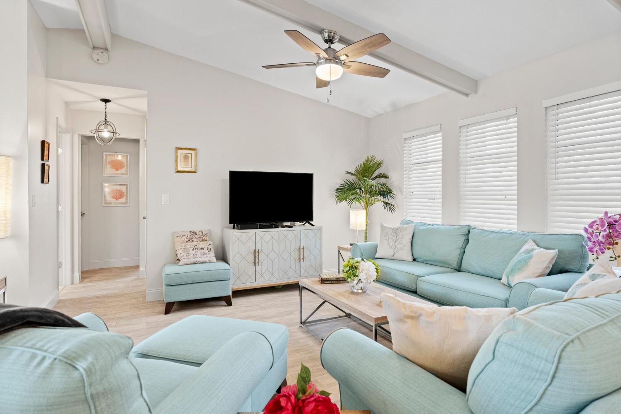 Serenity Waterfront Villa With King Suite, Private Pool, Great Lanai Enclosure And Long Water Views Cape Coral Bagian luar foto