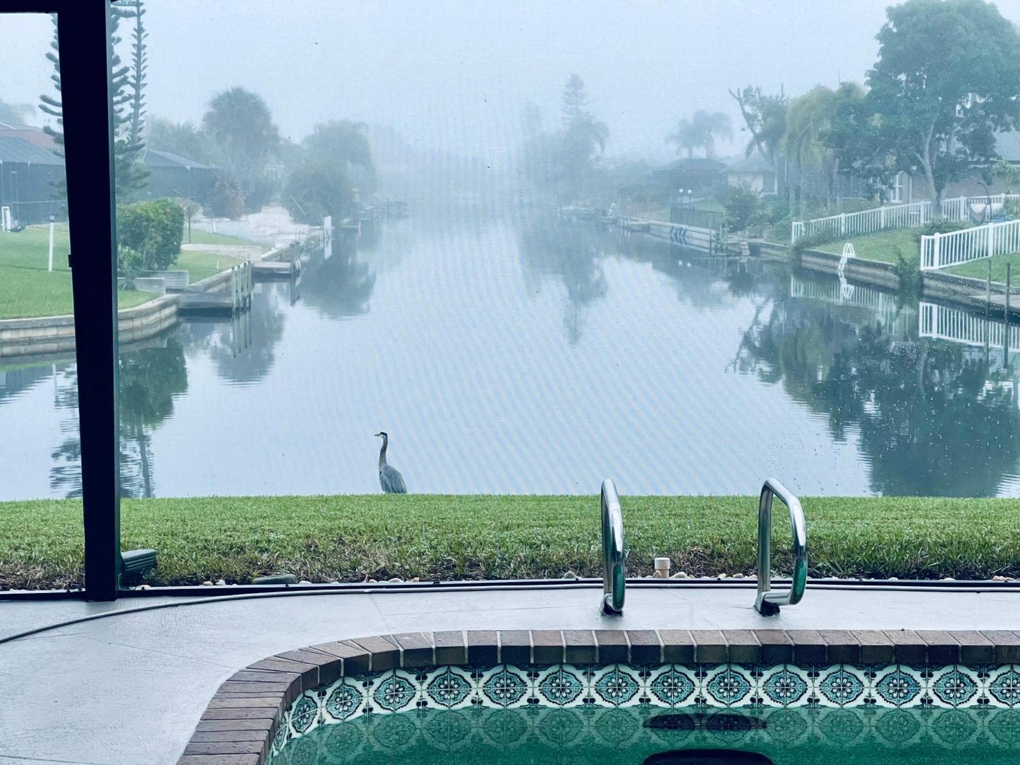 Serenity Waterfront Villa With King Suite, Private Pool, Great Lanai Enclosure And Long Water Views Cape Coral Bagian luar foto