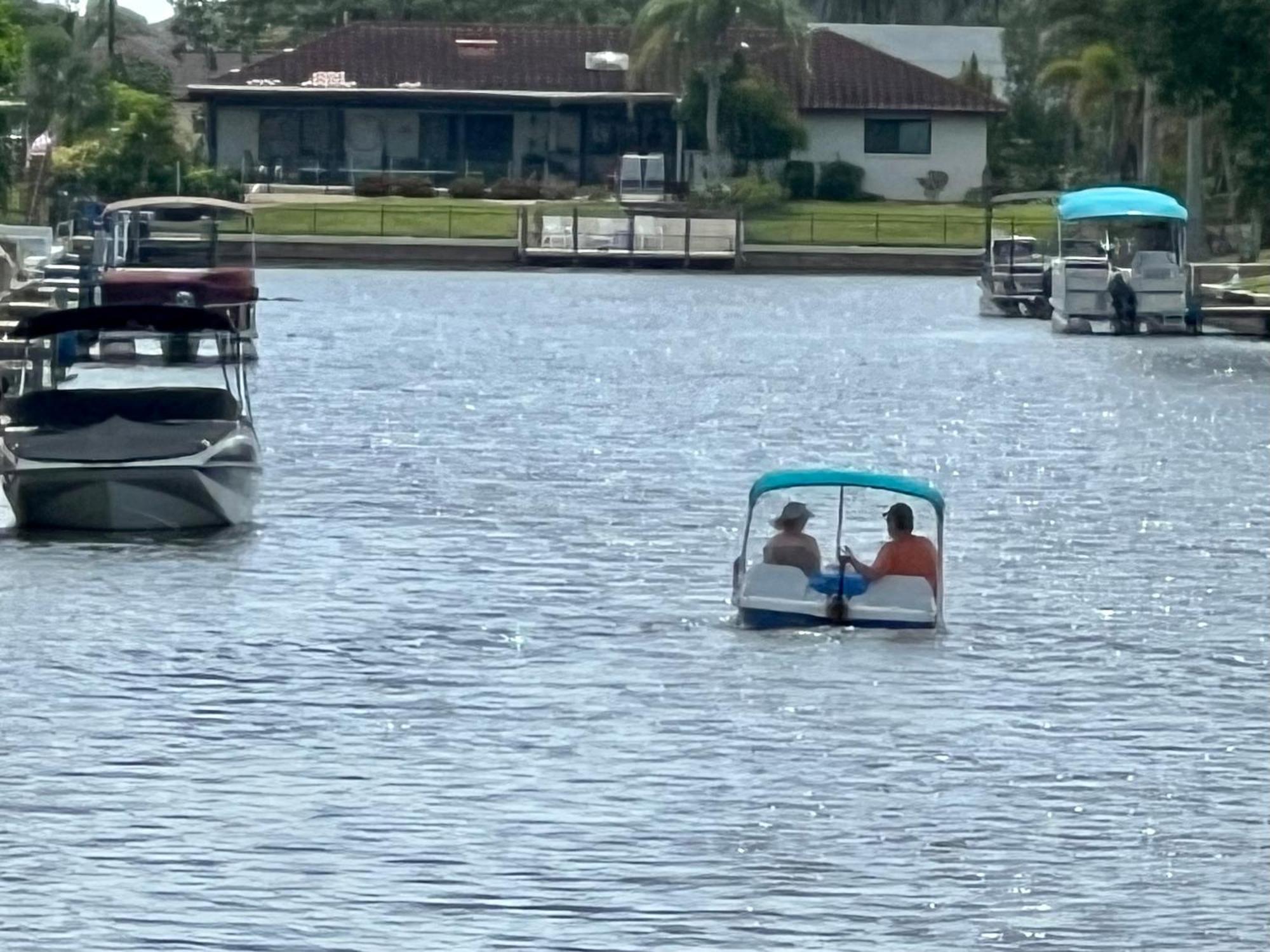 Serenity Waterfront Villa With King Suite, Private Pool, Great Lanai Enclosure And Long Water Views Cape Coral Bagian luar foto